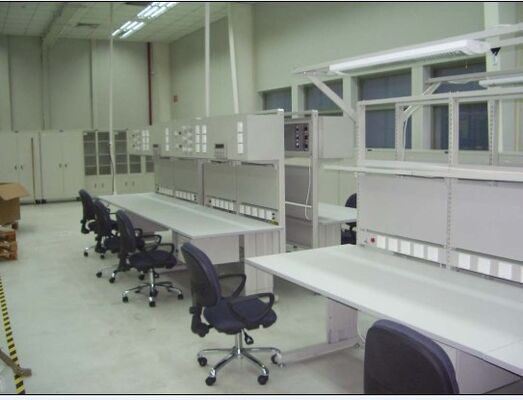 전자 조립용 맞춤형 정전기 방지 ESD 워크벤치